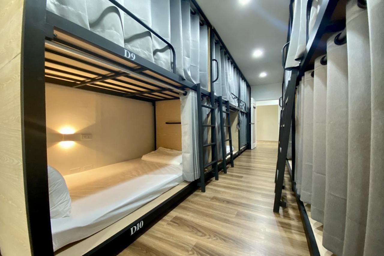 Forgotten Hostel Silom Bangkok Eksteriør billede